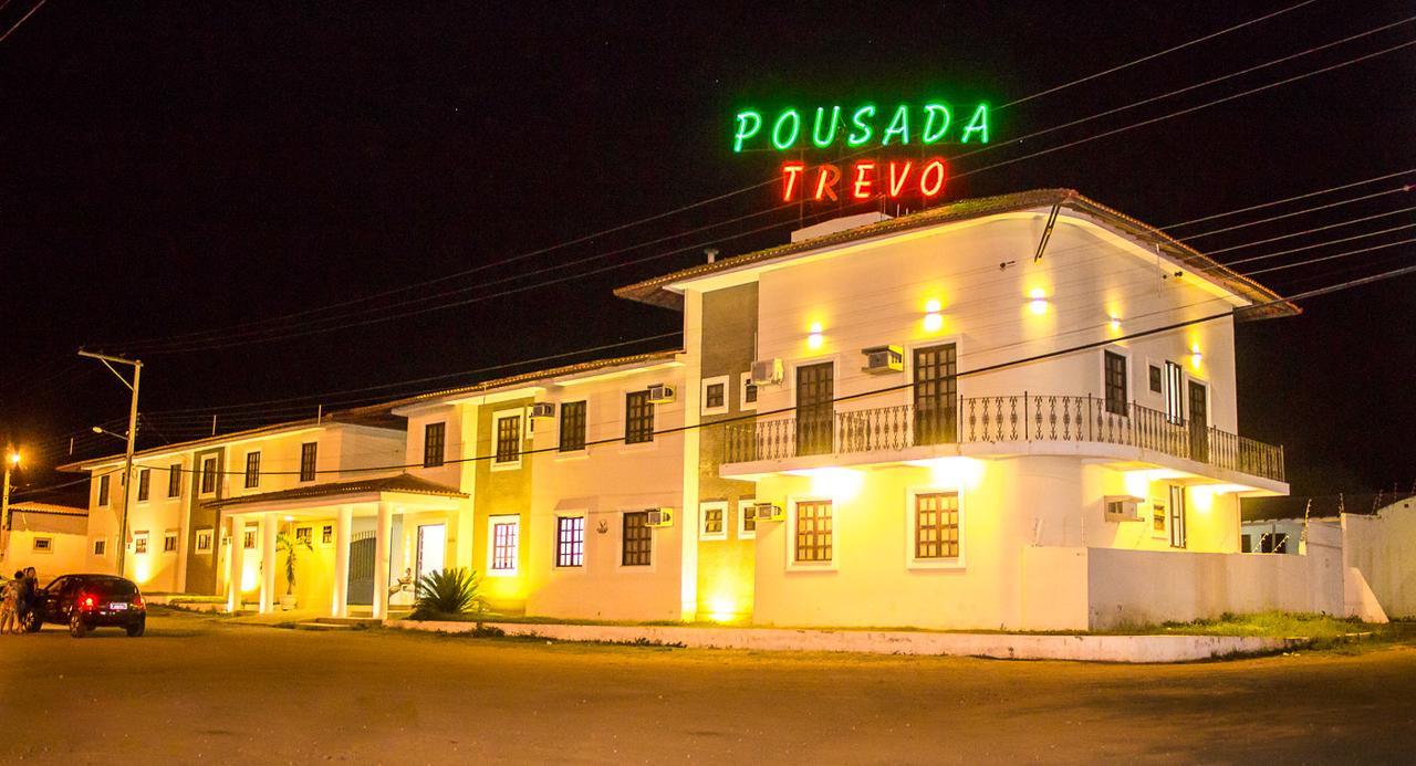 Hotel Pousada Trevo เชกิเอ ภายนอก รูปภาพ